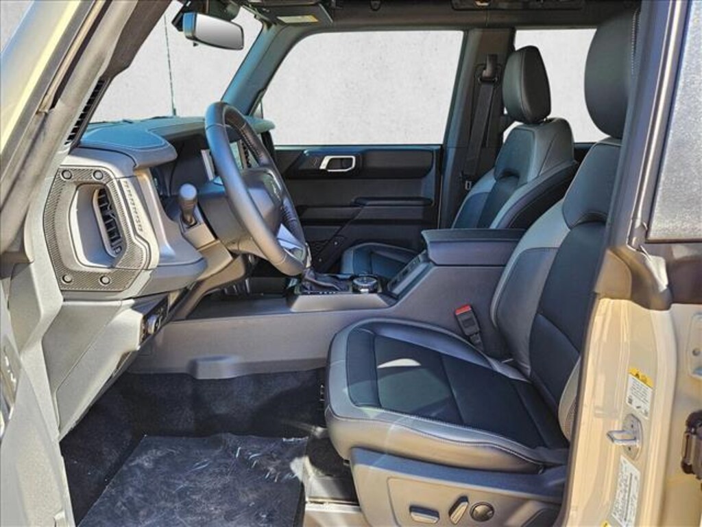 New 2025 Ford Bronco Outer Banks SUV