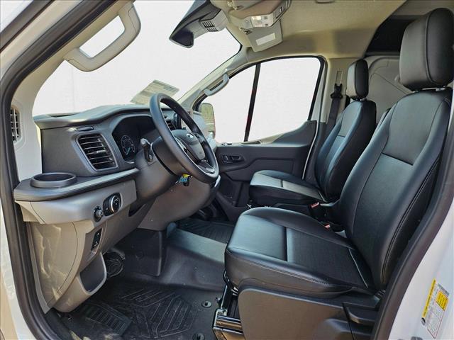 2025 Ford Transit photo 3