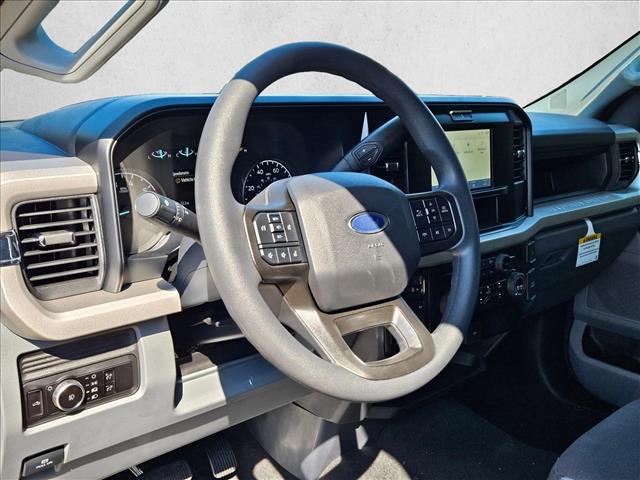 2026 Ford F-250 XL photo 3