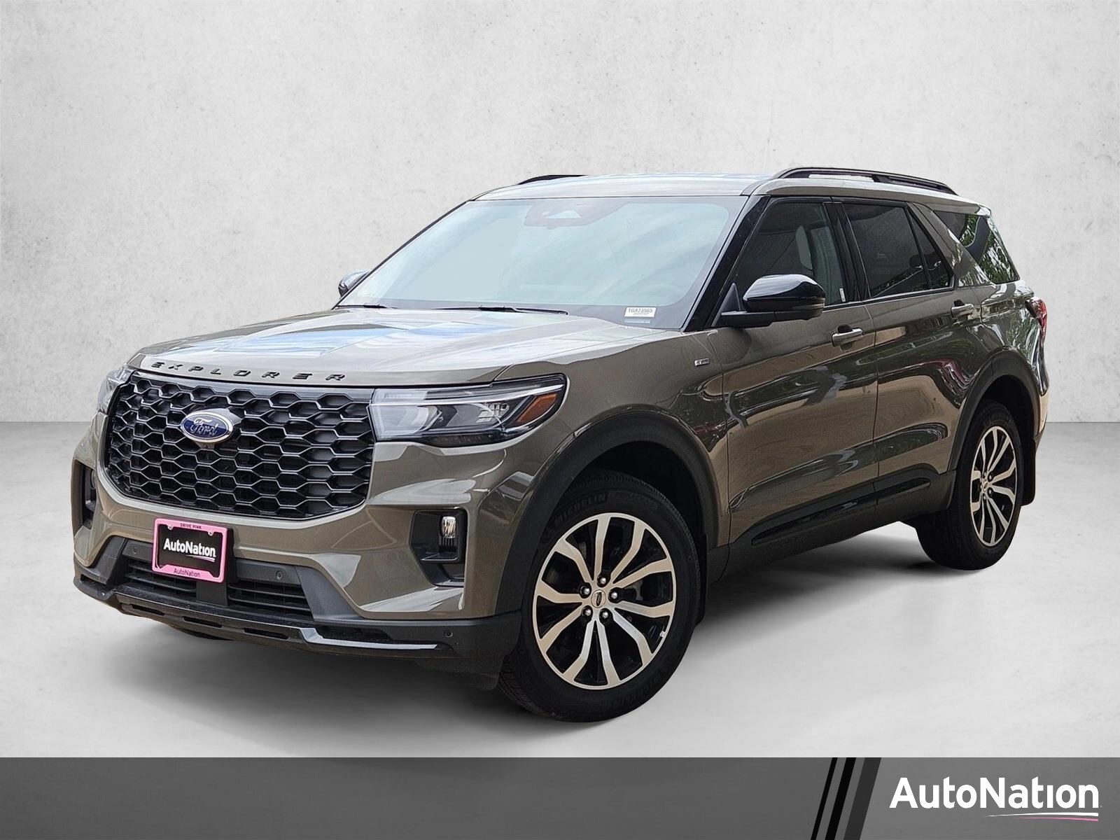 2026 Ford Explorer ST-LINE 4WD's photo