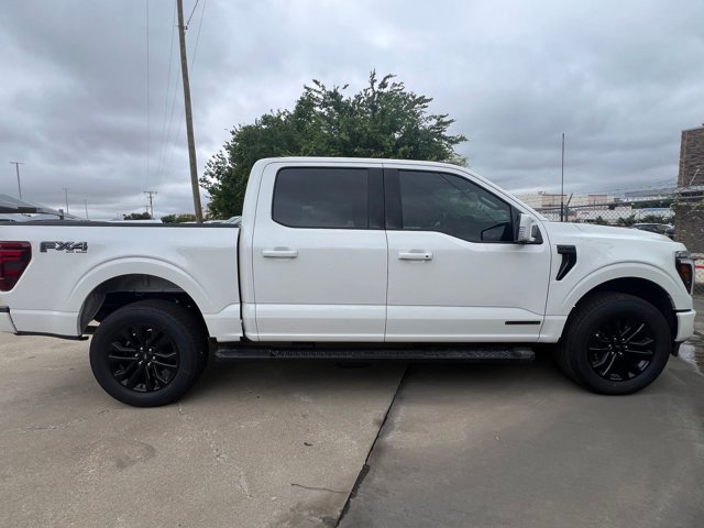 2025 Ford F-150 Lariat photo 4