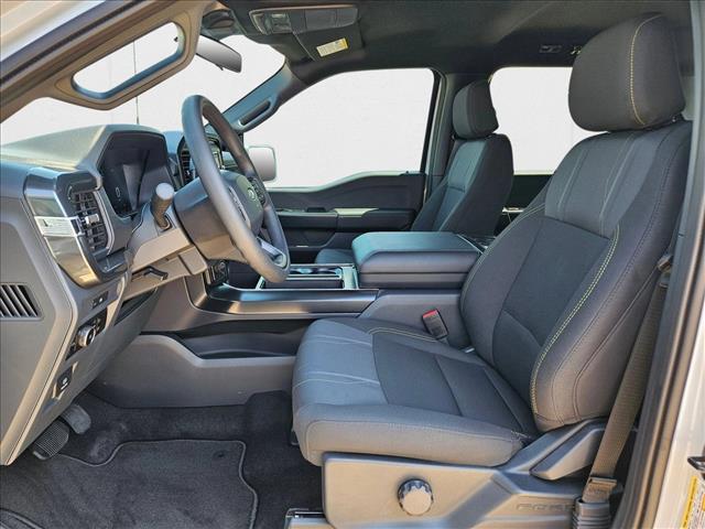 2025 Ford F-150 STX photo 4