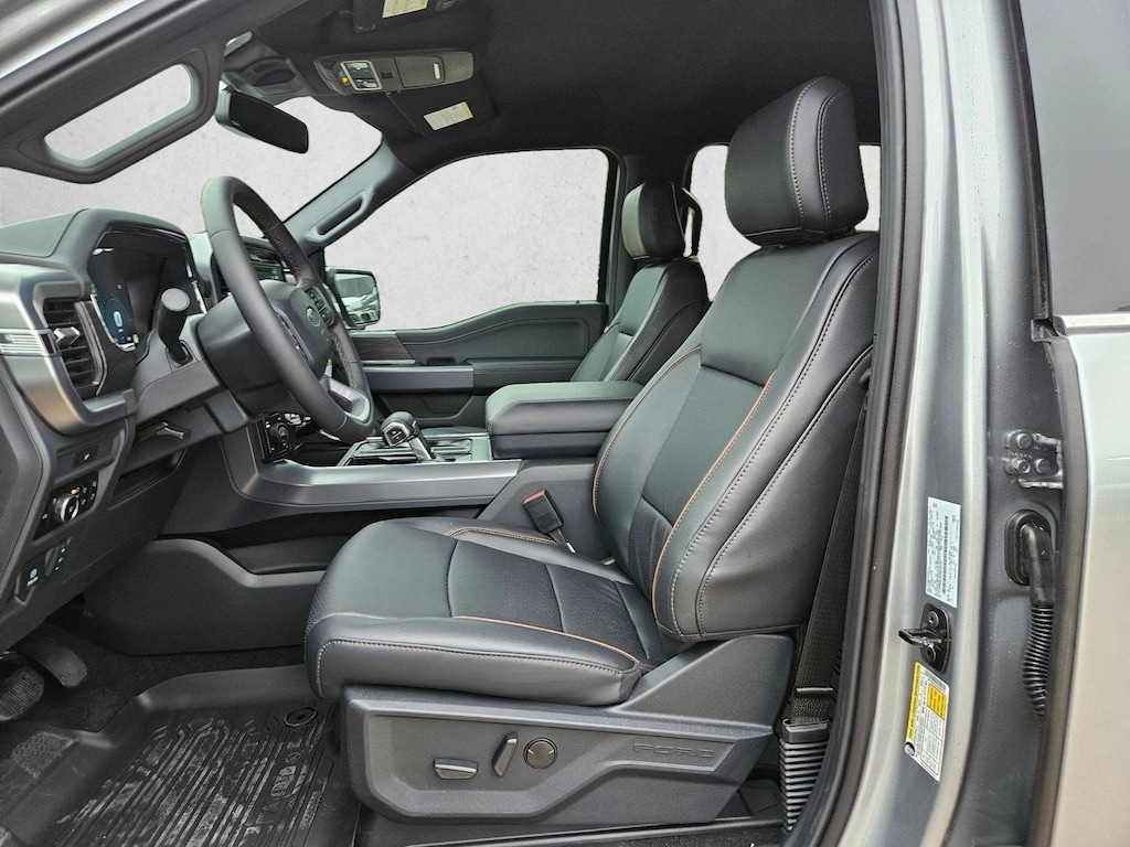 New 2026 Ford F-150 LARIAT Truck SuperCrew Cab