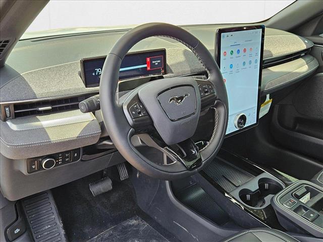 2025 Ford Mustang Mach-E GT photo 3