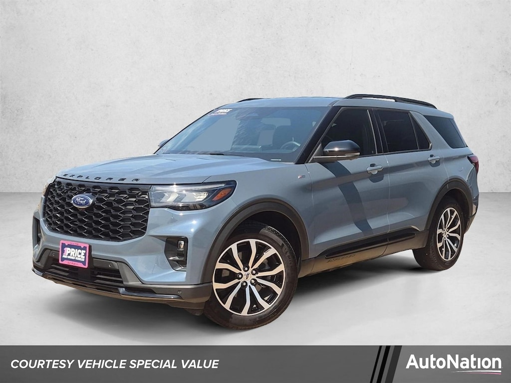 Used 2025 Ford Explorer ST-Line SUV