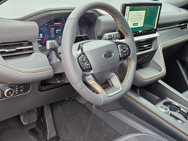 2026 Ford Explorer photo 2