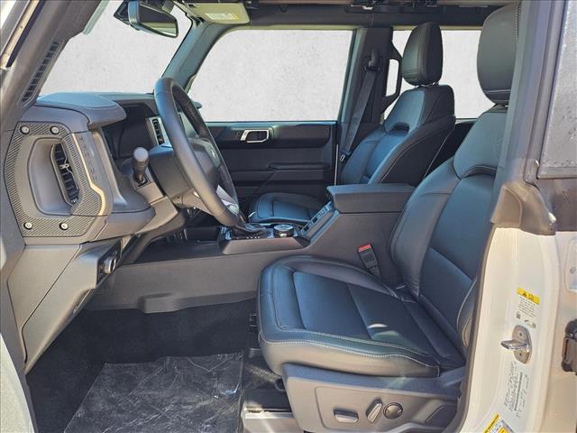2025 Ford Bronco Badlands photo 3