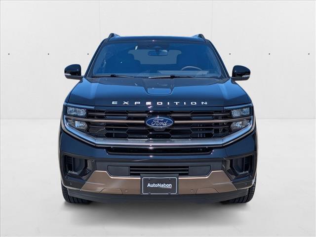 2025 Ford Expedition King Ranch photo 2