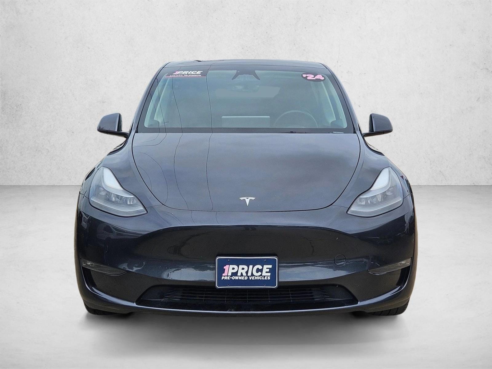 Used 2024 Tesla Model Y Long Range with VIN 7SAYGDEE7RA279617 for sale in Arlington, TX