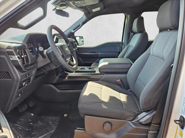 2025 Ford F-150 STX photo 4