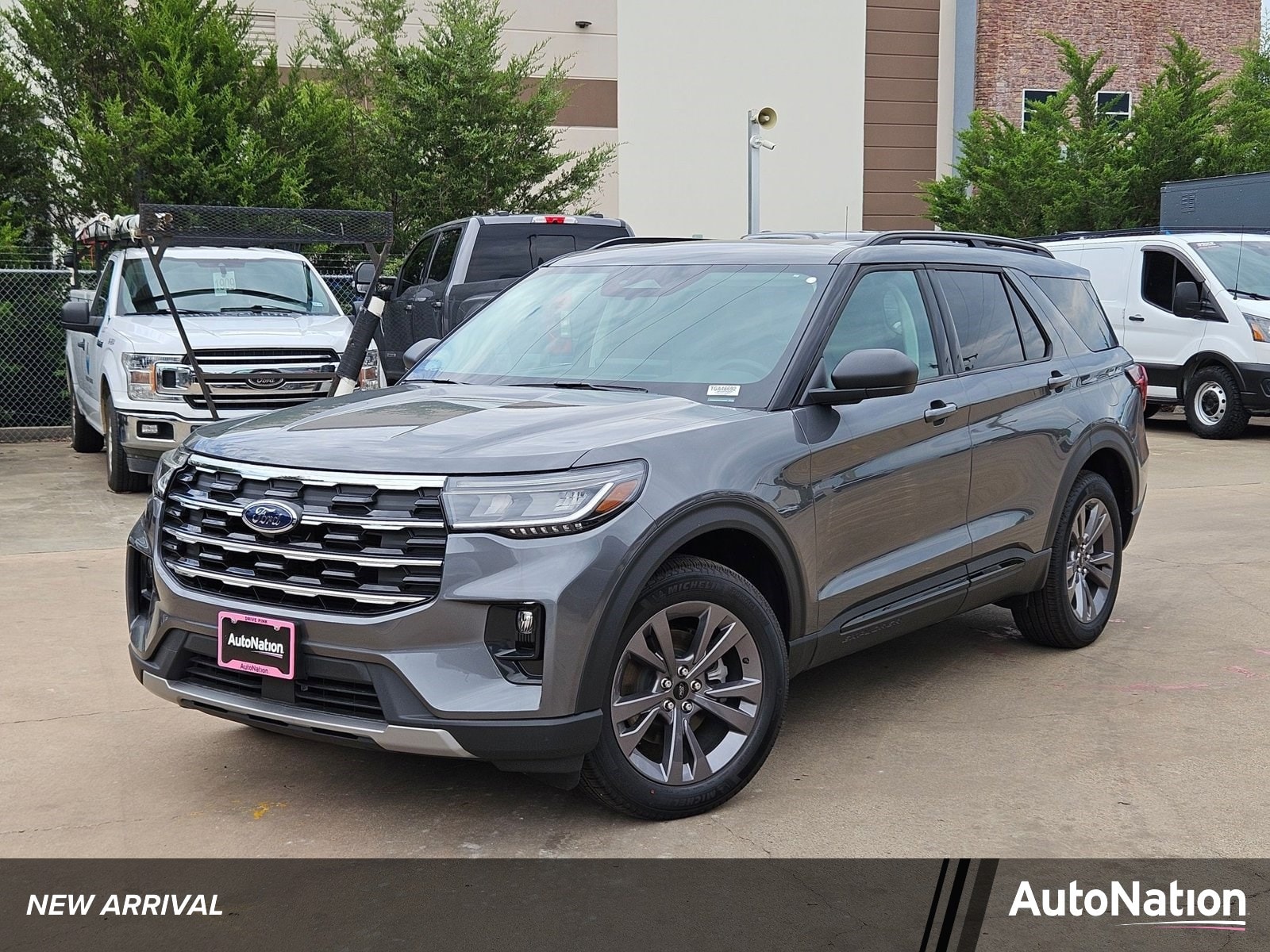 2026 Ford Explorer Active 4WD's photo