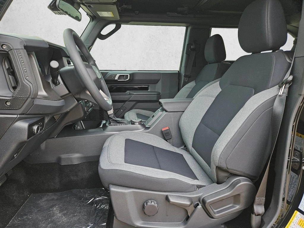 New 2026 Ford Bronco Base SUV