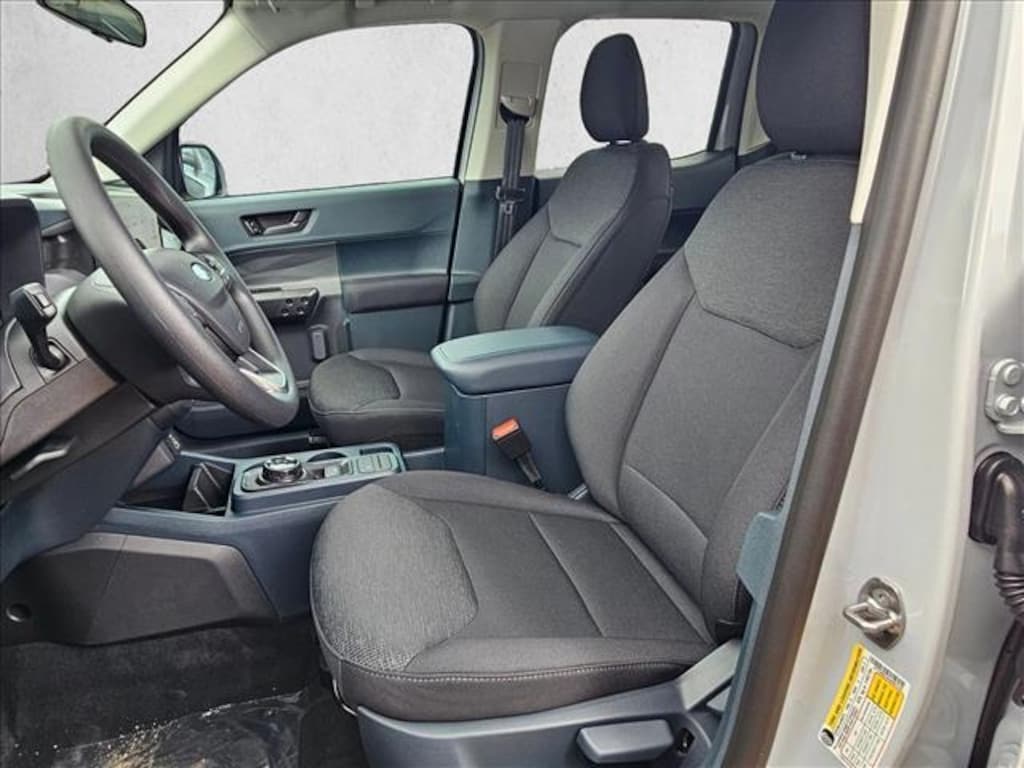 New 2025 Ford Maverick XL Truck SuperCrew