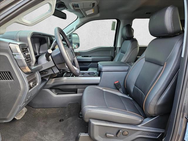 2026 Ford F-250 Lariat photo 4