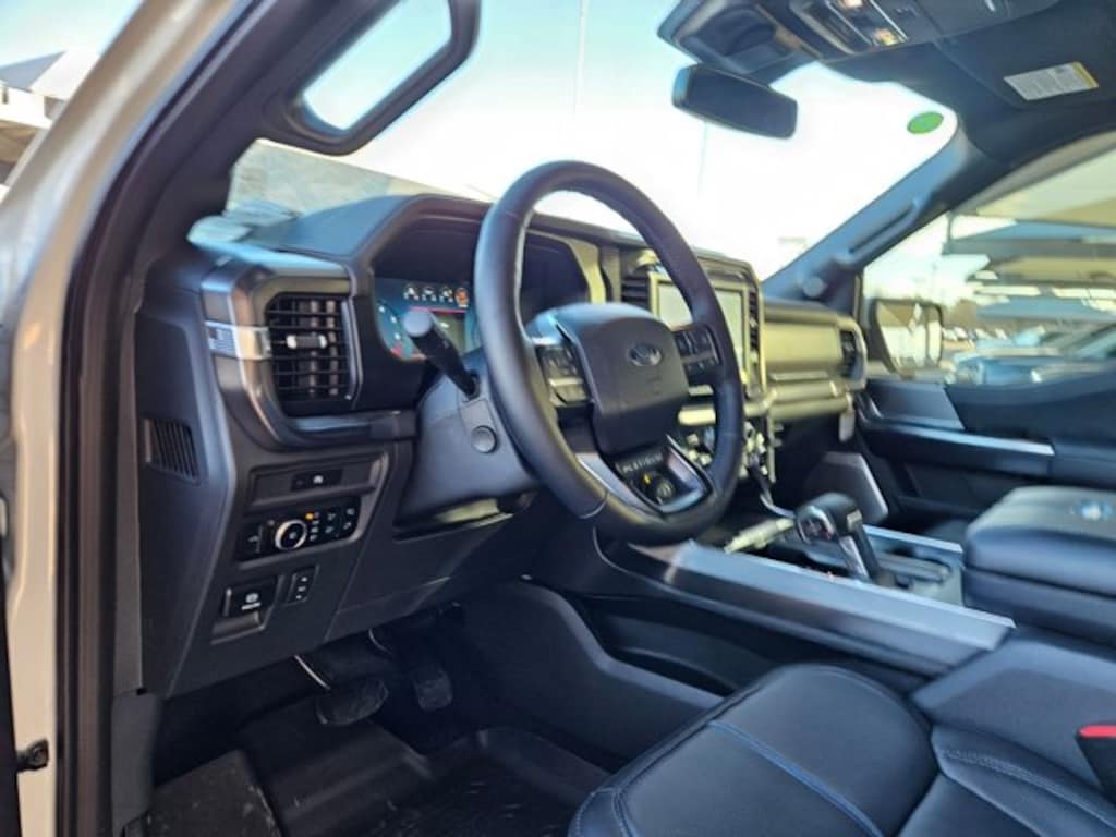 New 2025 Ford F-150 Platinum Truck SuperCrew Cab