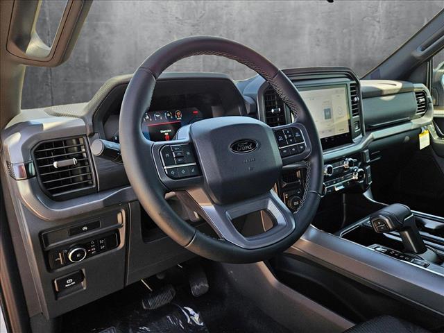 2025 Ford F-150 XLT photo 3