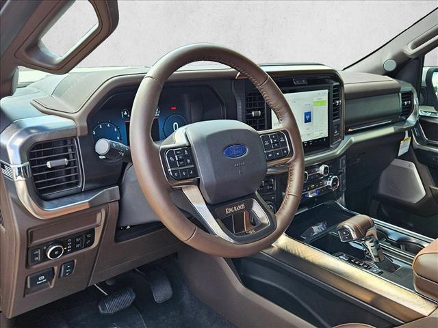 2025 Ford F-150 King Ranch photo 3