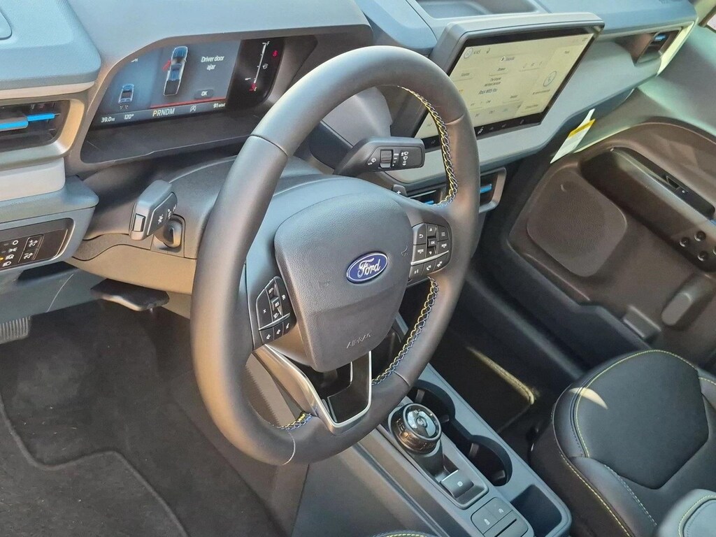 New 2026 Ford Maverick Lobo Standard Truck SuperCrew