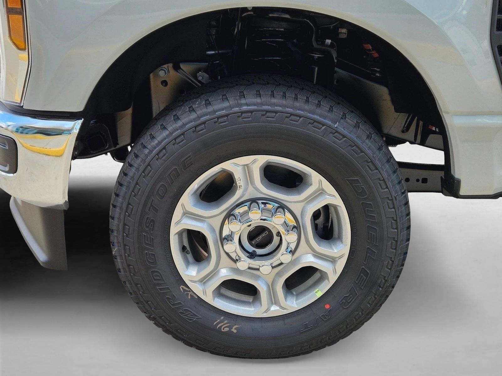 2026 Ford F-250 Super Duty XLT - Photo 10