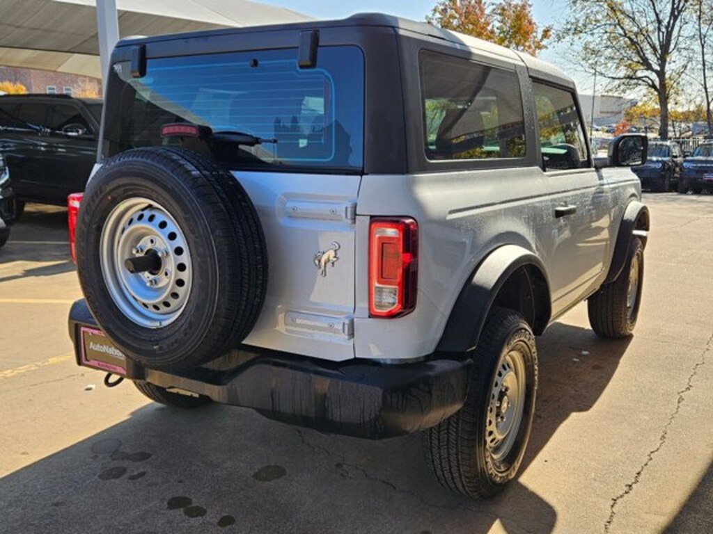 New 2025 Ford Bronco Base SUV