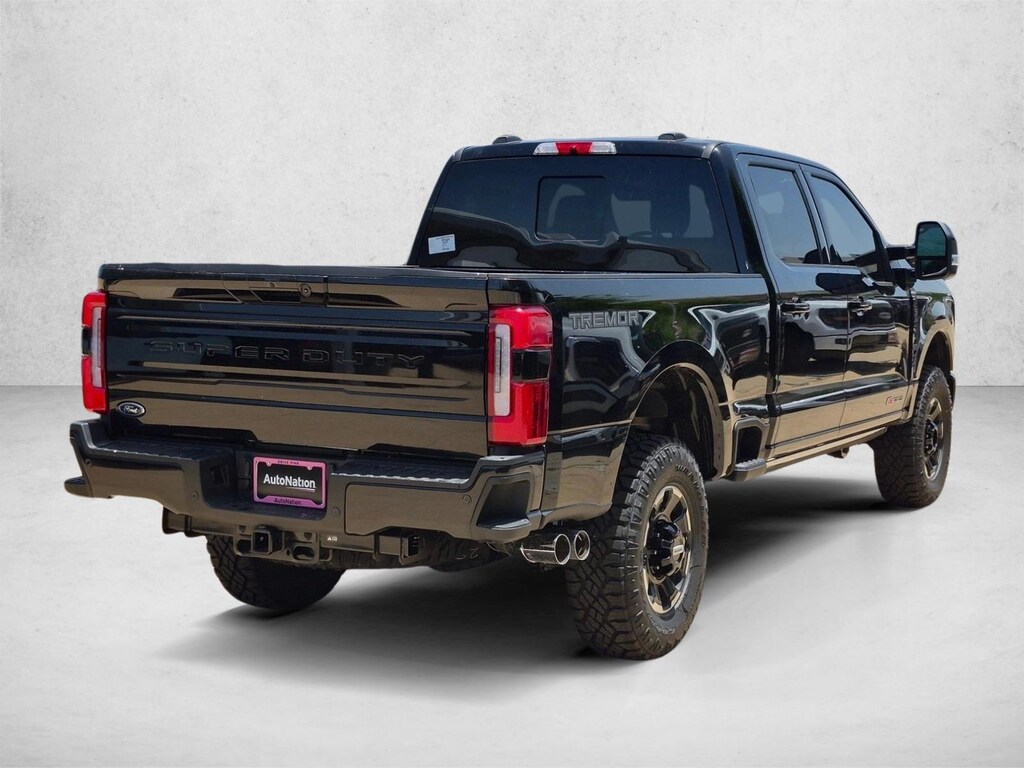 New 2026 Ford F-250 Platinum Truck Crew Cab
