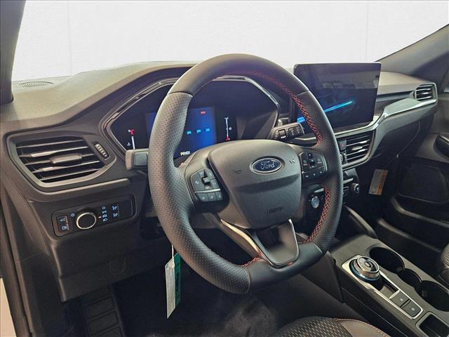 2025 Ford Escape ST-Line photo 3