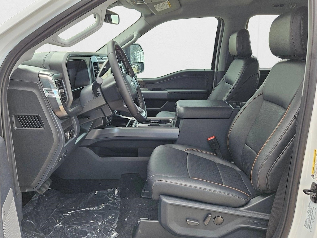 New 2026 Ford F-250 LARIAT Truck Crew Cab