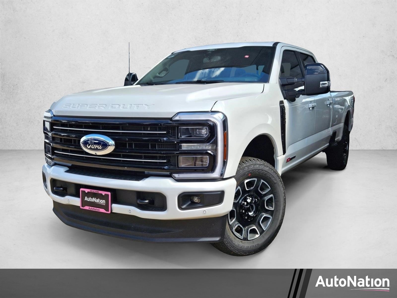 2026 Ford F-350 Platinum 4x4 Crew Cab 8' Box SRW's photo