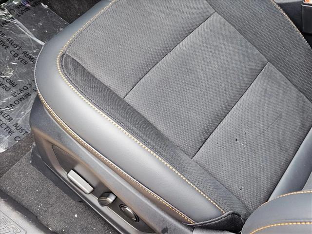 2026 Ford Explorer photo 4