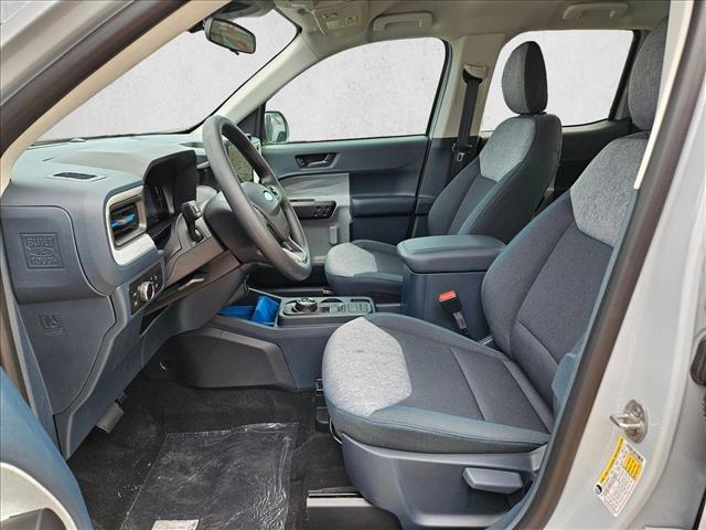 2025 Ford Maverick XLT photo 3