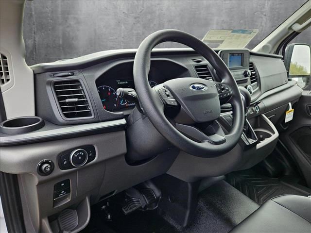2025 Ford Transit photo 3