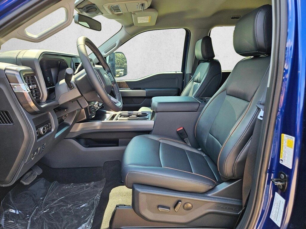 New 2026 Ford F-250 LARIAT Truck Crew Cab
