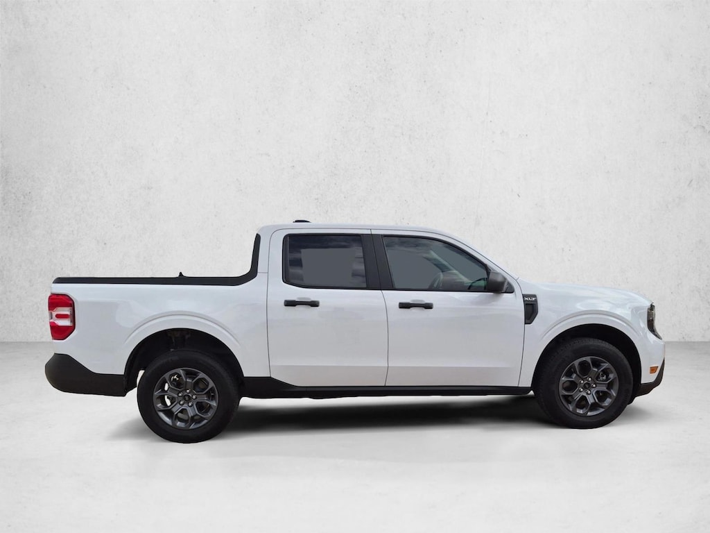 Used 2025 Ford Maverick XLT Truck SuperCrew
