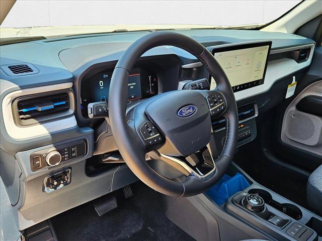 2025 Ford Maverick XLT photo 3