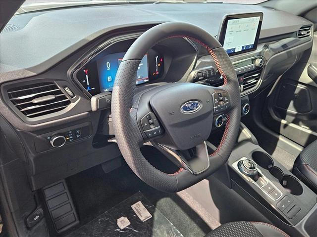 2026 Ford Escape ST-Line photo 3