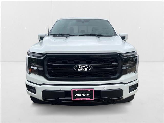 2025 Ford F-150 Lariat photo 2