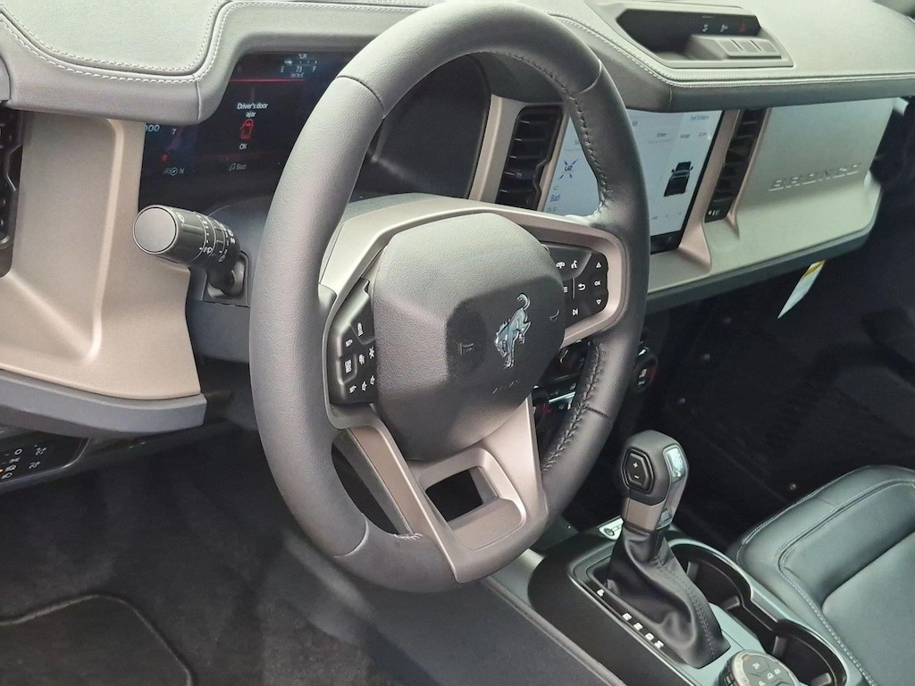 New 2026 Ford Bronco Outer Banks SUV