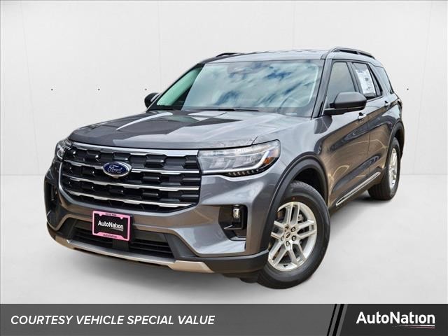 2025 Ford Explorer Active's photo