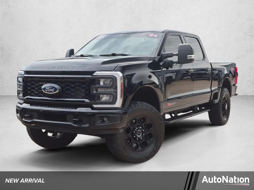 Certified 2024 Ford F-250 XLT Truck Crew Cab