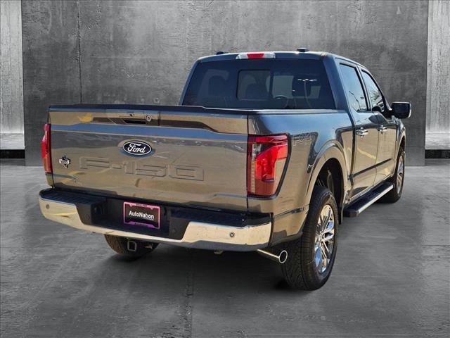 2025 Ford F-150 XLT photo 2