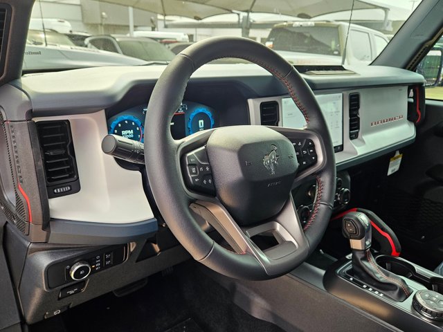 2025 Ford Bronco Heritage First Edition photo 3