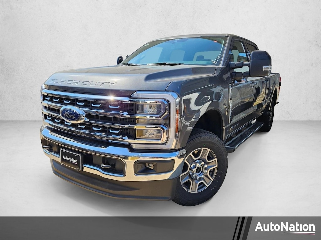 New 2026 Ford F-250 LARIAT Truck Crew Cab