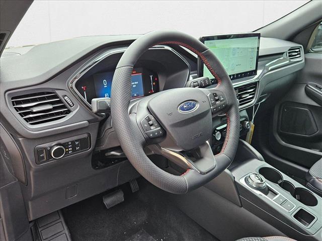 2025 Ford Escape ST-Line photo 3