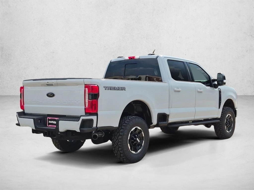 New 2026 Ford F-250 XLT Truck Crew Cab