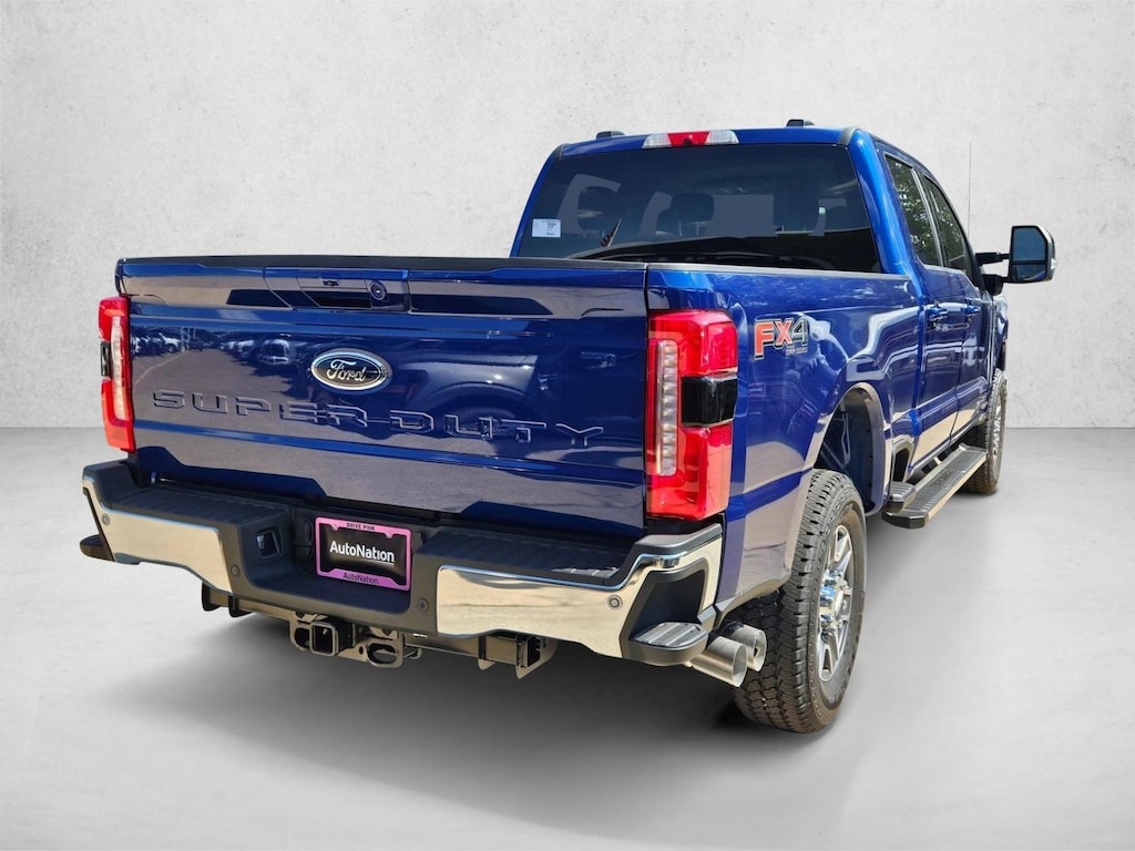 New 2026 Ford F-250 LARIAT Truck Crew Cab