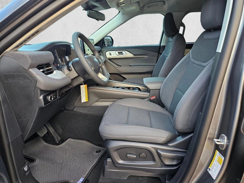 New 2026 Ford Explorer Active w/100A Pkg SUV