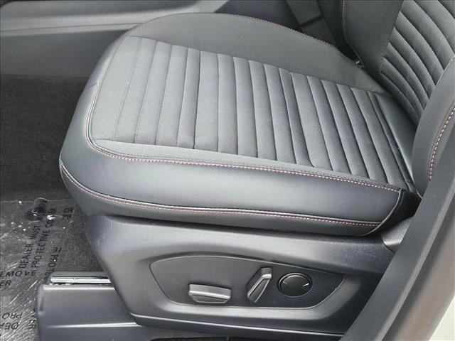 2025 Ford Explorer ST-Line photo 4