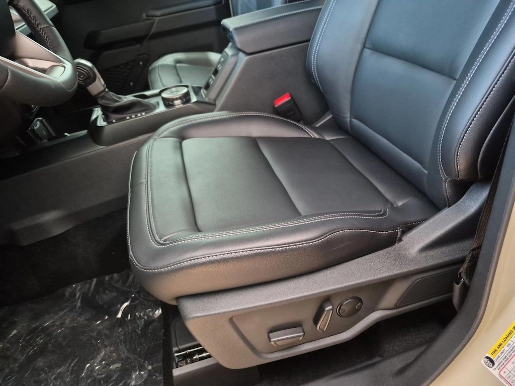 New 2026 Ford Bronco Outer Banks SUV