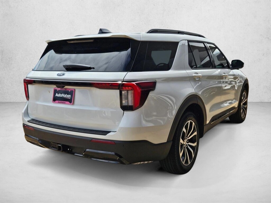 New 2026 Ford Explorer ST-Line SUV