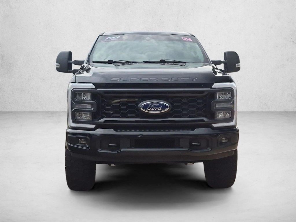 Certified 2024 Ford F-250 XLT Truck Crew Cab